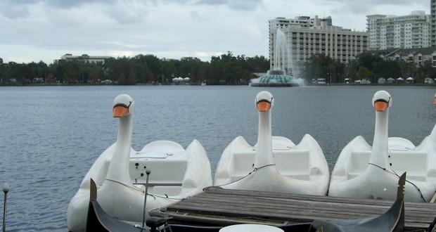 Lake Eola Park