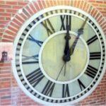 history-center-clock-200×180-1